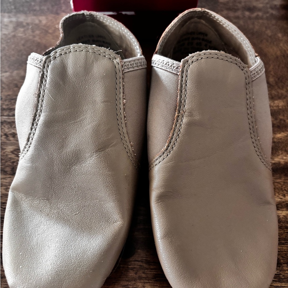 Capezio E Series Slip on Jazz Shoes